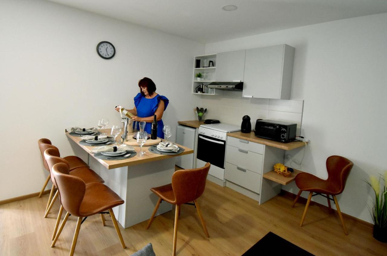 Kuca Za Odmor Grasevina Villa Kutjevo Ngoại thất bức ảnh